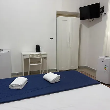 Bella Πανσιόν